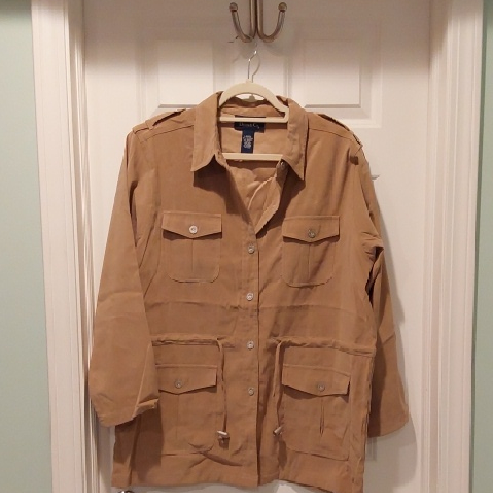 Denim & Co Women's Tan Utility Jacket. Tan Lightweight. Large. Button Up